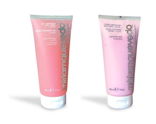 Tubs de producte exfoliant de Míriam Quevedo
